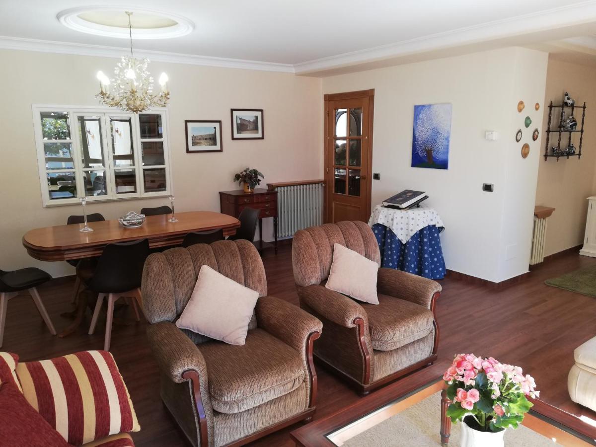 Casa Pepin Villa ซาร์เรีย ภายนอก รูปภาพ